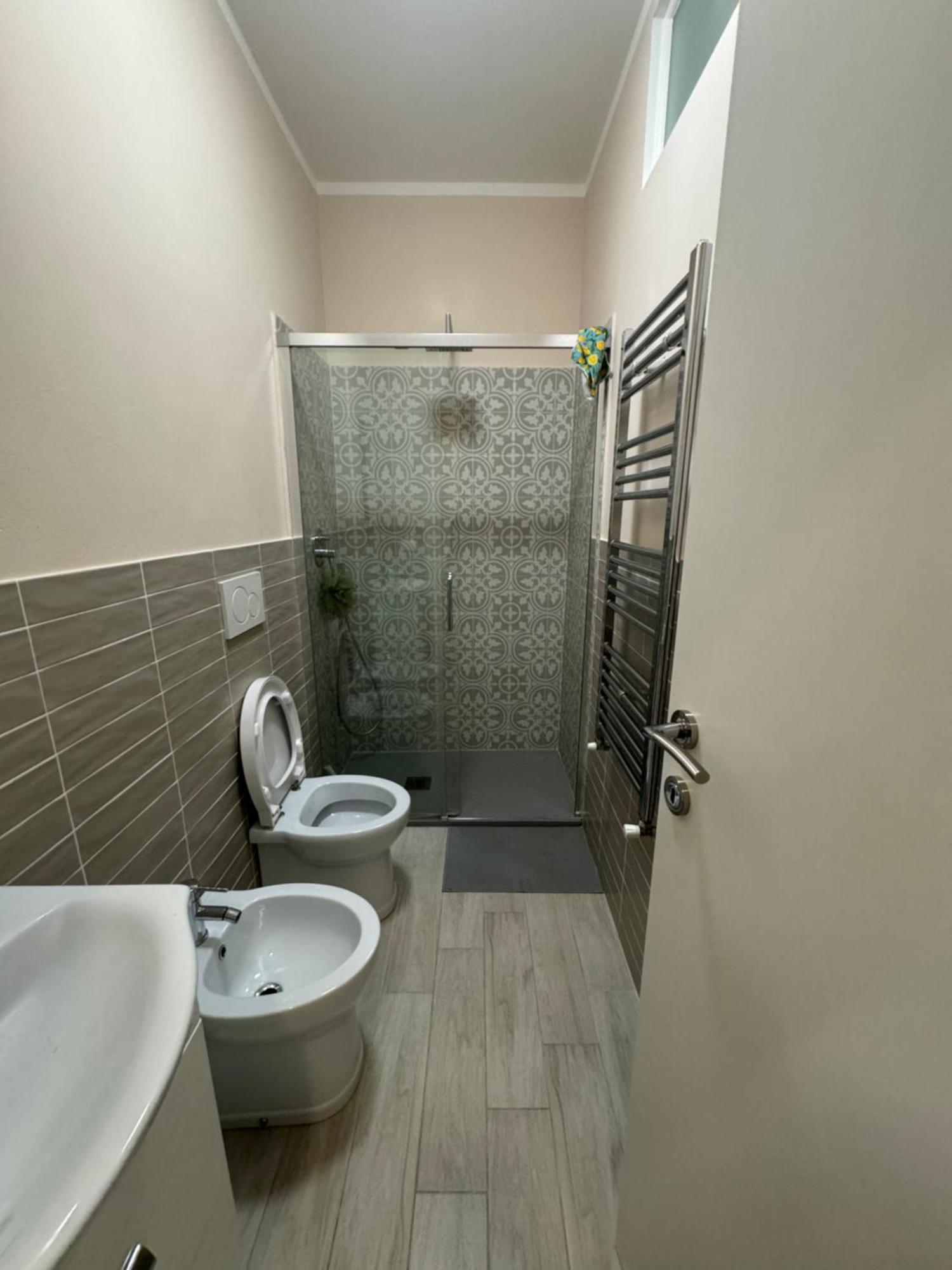 Apartamento Casa Ayden Livorno Exterior foto